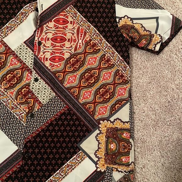 Men’s Baroque Printed Button Down - Picture 2 of 3